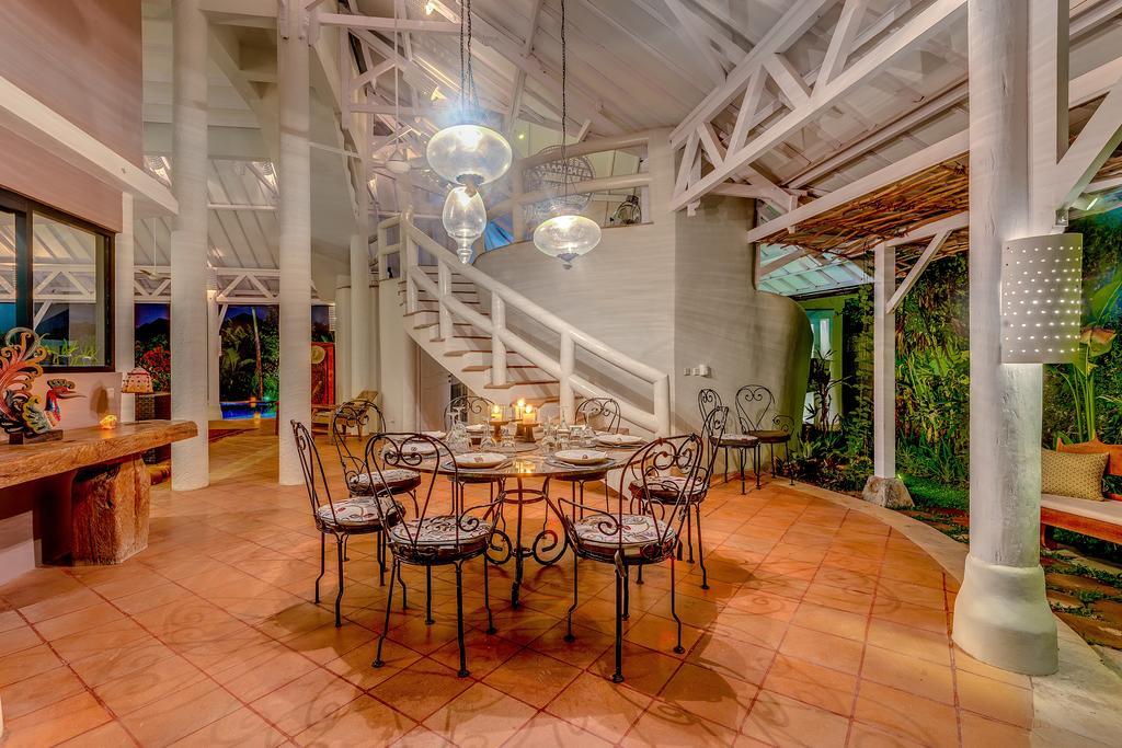 סמיניאק La Villa Oberoi מראה חיצוני תמונה